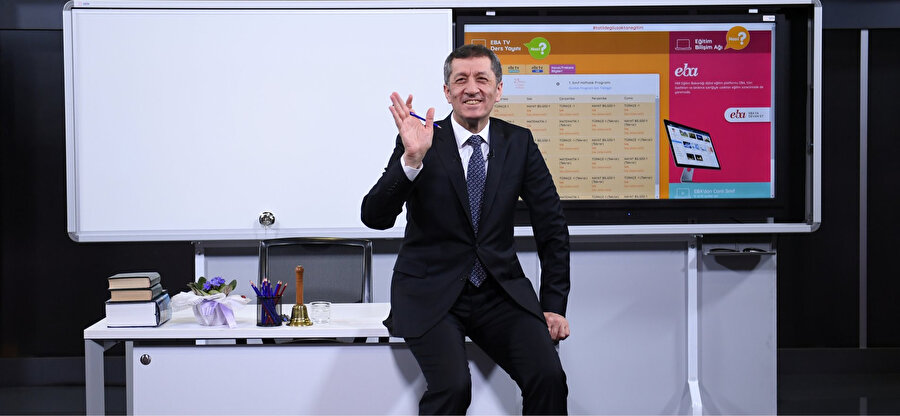 Milli Eğitim Bakanı Ziya Selçuk