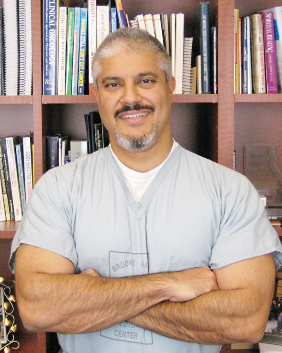 Dr. Rashid Buttar