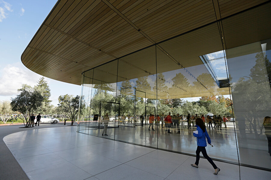 Apple
