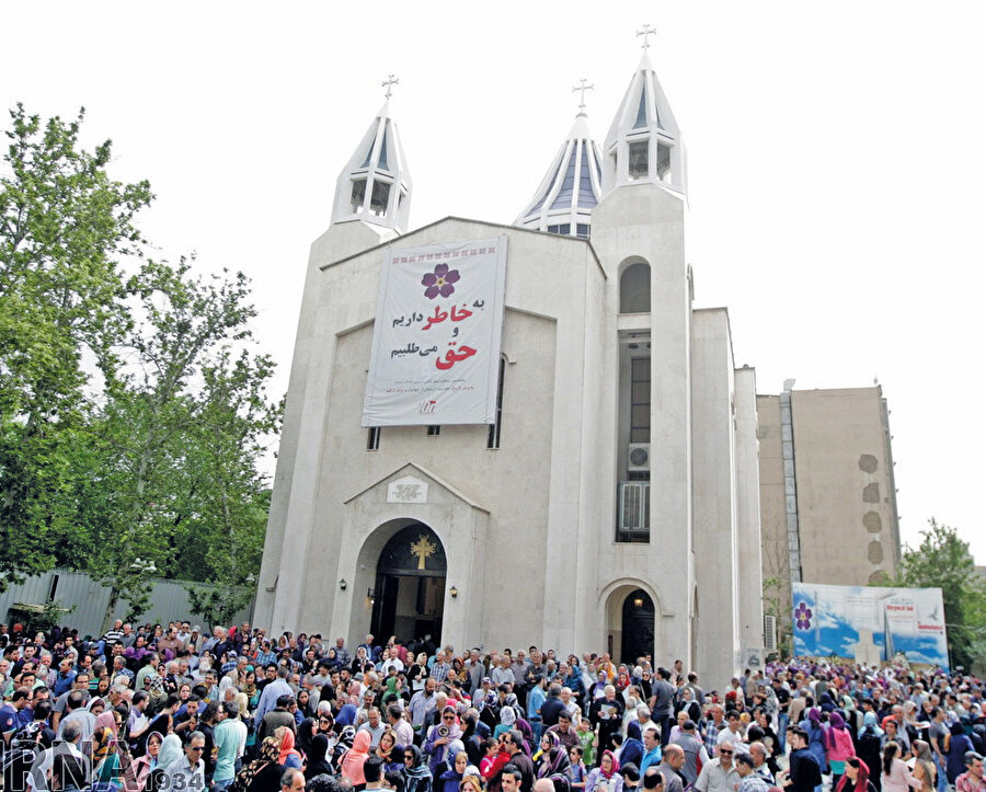 Aziz Sarkis Katedrali, Tahran'daki Ermeni Apostolik kilisesidir.