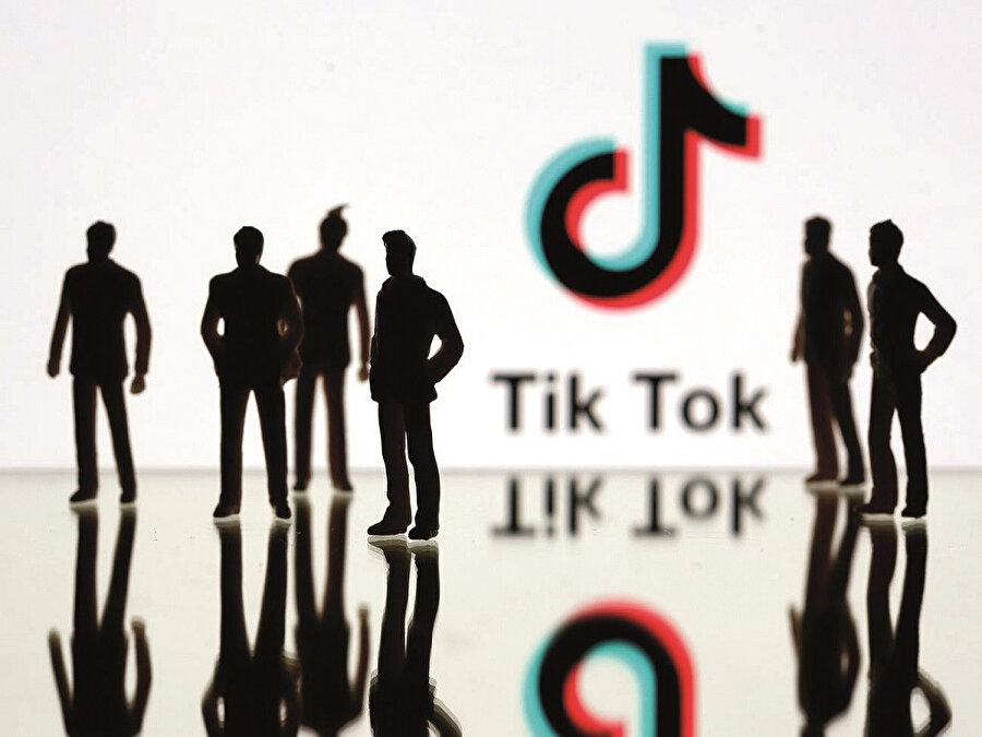 TikTok Doğu Türkistan konusunda çekilen videolara inanılmaz sansür uyguluyor ve hemen müdahale ediyor.