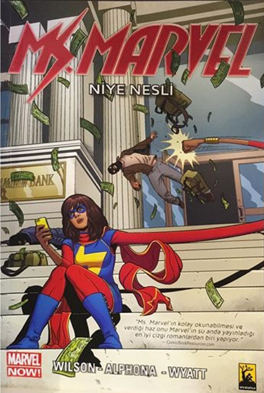  Ms. Marvel olmaya adapte olan Kamala, aslında kendisinin bir “inhuman” olduğunu, uzaylılar tarafından kaçırılan bir insanın mutasyona uğramış genlerini taşıdığını öğreniyor. 