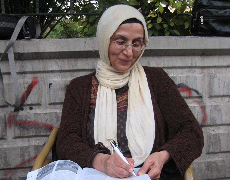 Nihayet Dergisi gazeteci yazar ve mimar Cihan Aktaş'a sordu.