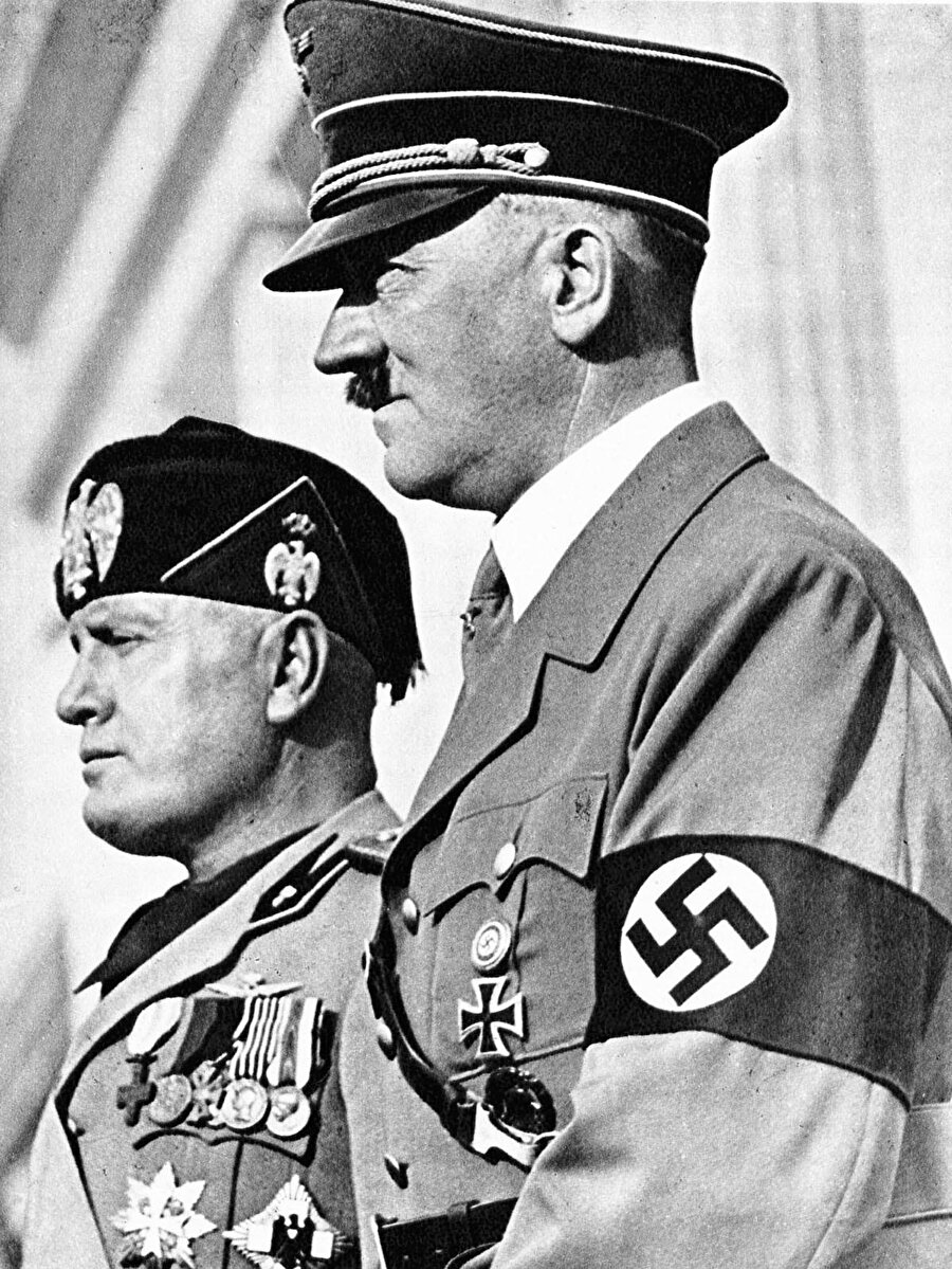 Mussolini ve Hitler