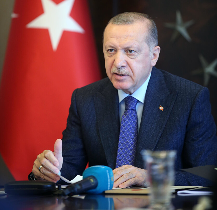 Cumhurbaşkanı Erdoğan, Huber Köşkü'nden video konferans yöntemiyle Kabine Toplantısı'na başkanlık yaptı