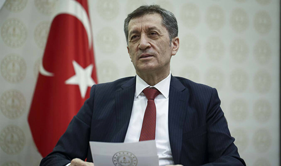 Milli Eğitim Bakanı Ziya Selçuk