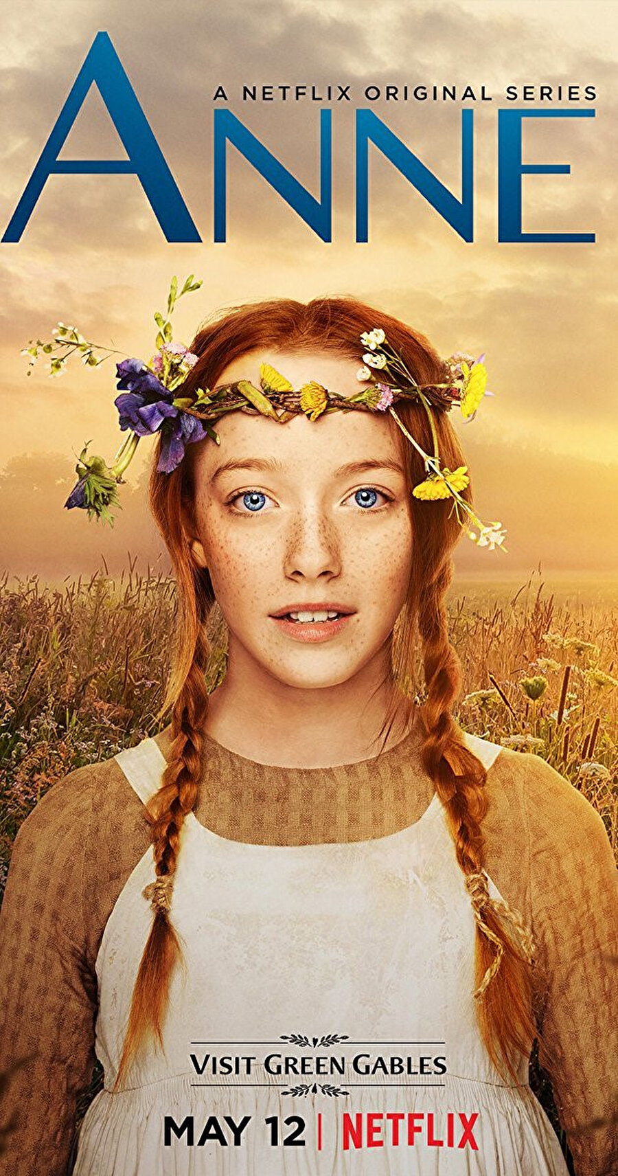 2017’nin en iyi dram dizileri arasında yer alan Anne with an E, 19. yüzyılın sonralarında yaşayan Anne Shirley (Amybeth McNulty) isimli 15 yaşındaki yetim bir genç kızın kâh mutlu eden kâh hüzünlendiren maceralarını konu alıyor. 1908’de Kanadalı yazar L. M. Montgomery’nin kaleme aldığı ve Türkçeye Yeşilin Kızı Anne olarak çevrilen romandan uyarlanan dizi, Amybeth McNulty’nin muhteşem oyunculuğuyla ilgiyi fazlasıyla hak ediyor.