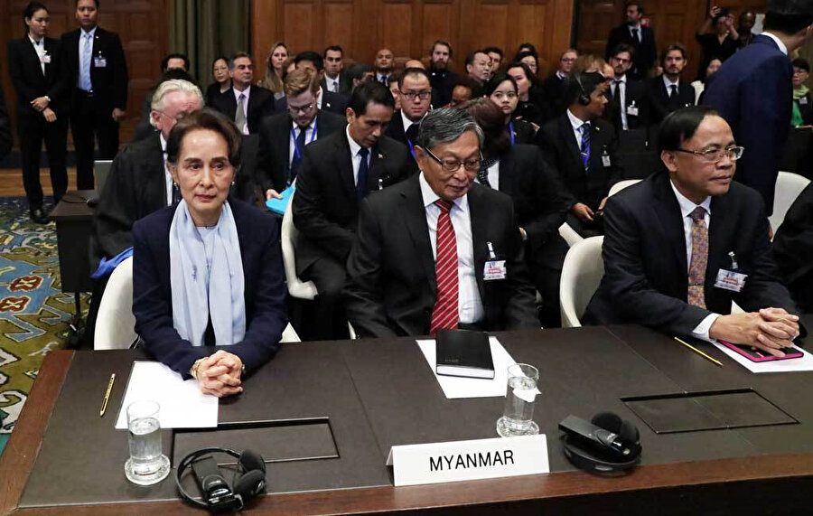 Myanmar, ülke aleyhine Uluslararası Ceza Mahkemesinde açılan soykırım davasında savunma için 484 bin dolar ayırdı.