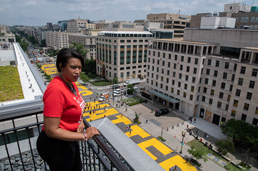 Washington DC Belediye Başkanı Muriel Bowser