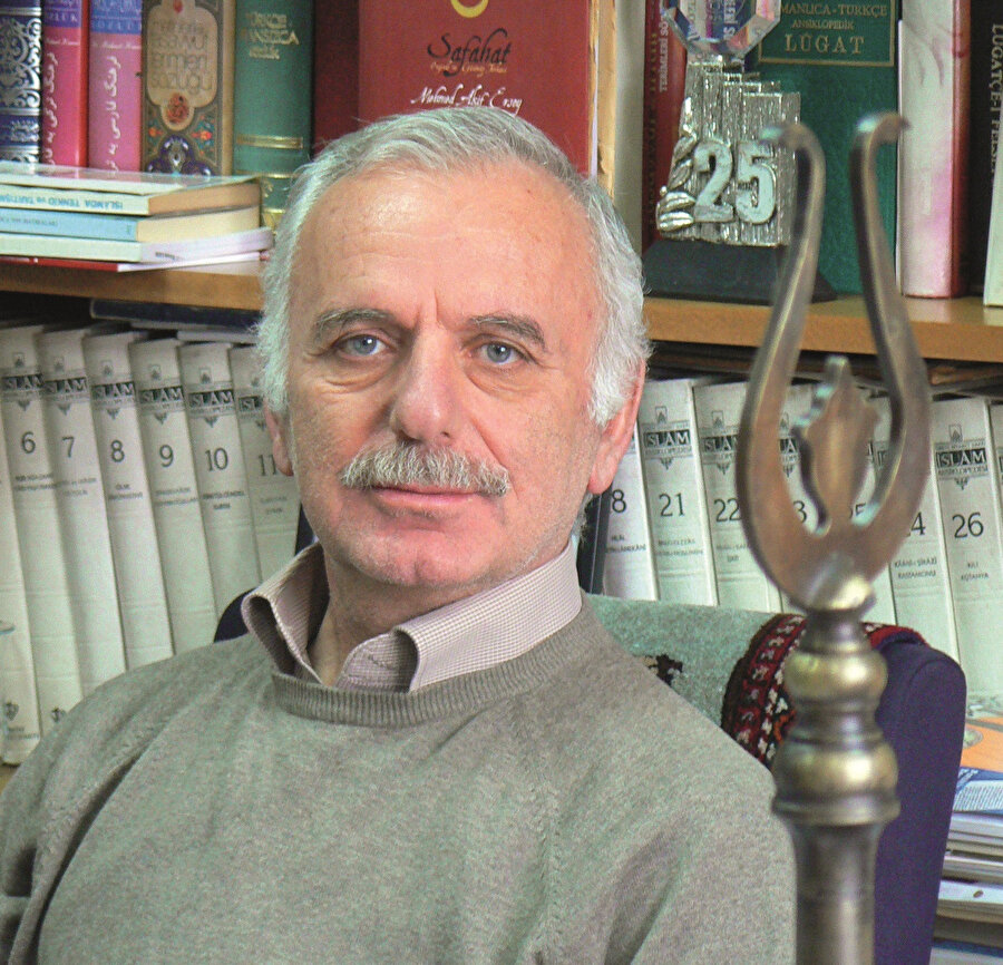 Kaderin bir araya getirdiği üç ermiş: Yunus Emre, Eşrafoğlu Rumi, Niyazî-i Mısrî 