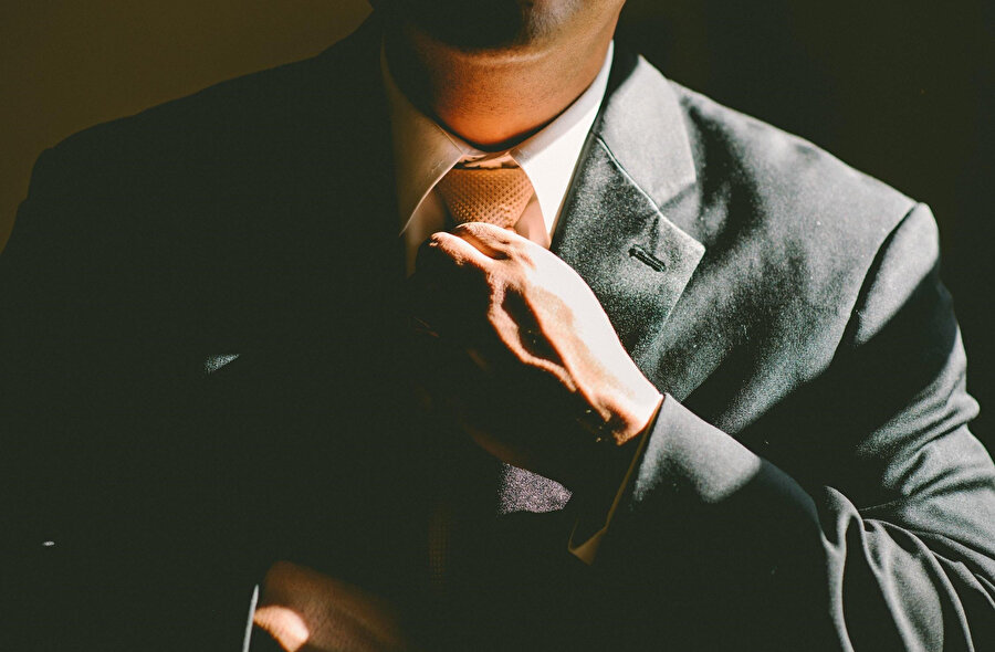 Ne deyim siyaset akıllı adam işi değilmiş anladık.