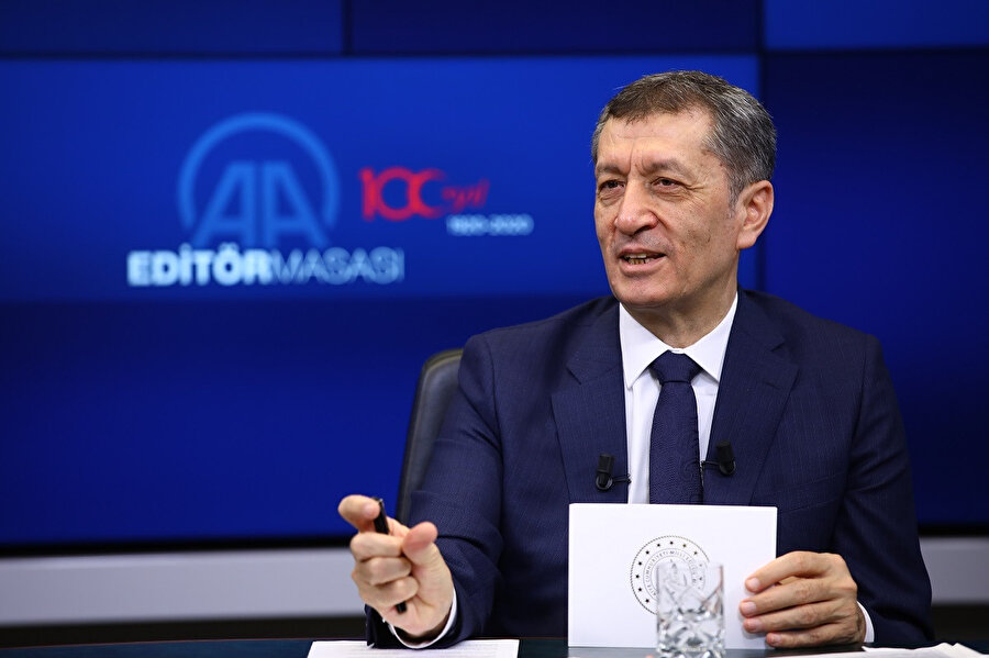 Milli Eğitim Bakanı Ziya Selçuk
