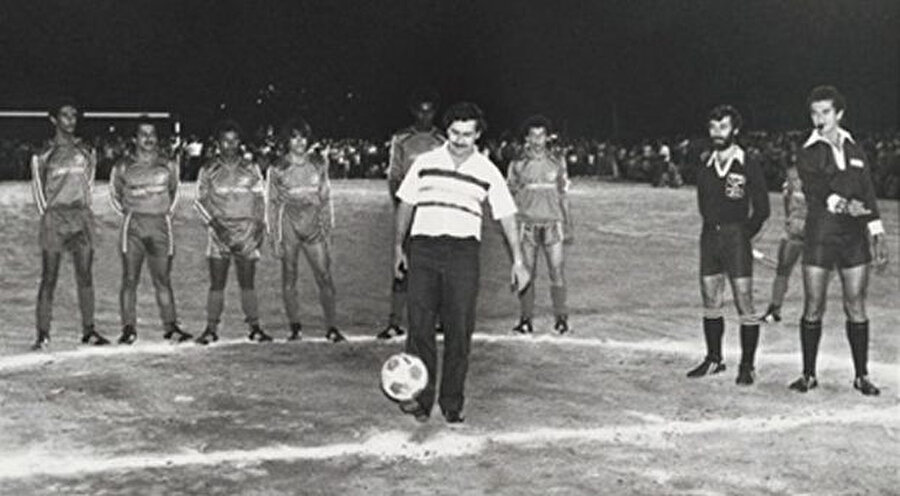 Escobar’ın desteklediği Atletico Nacional ve Orejuela kardeşlerin America’sı idi. 