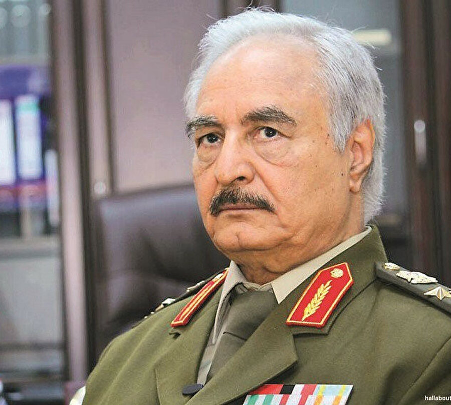 Libya’da yeni bir Kaddafi olma hayalleri kuran Hafter