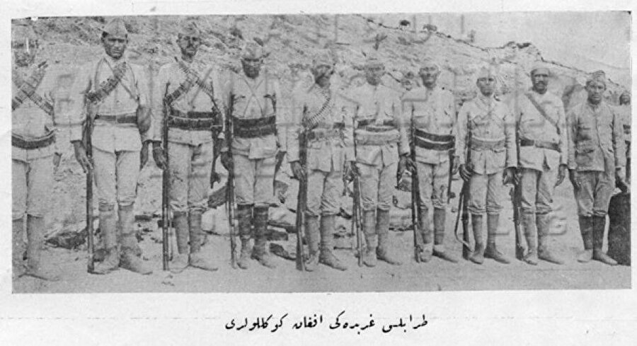 1912 Afgan gönüllüler Libya'da