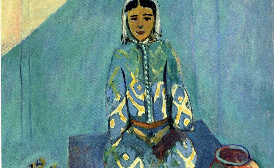 On the Terrace, 1912-13: Matisse, Pierre Loti’nin Au Maroc kitabını okuduktan sonra 1912'den 1913'e kadar Fas'ta yedi ay geçirdi ve yaklaşık yirmi dört resim ve çok sayıda çizim üretti. Doğu sanatı ve estetiği, soyut dekoratif bir mekân anlayışı geliştirmesinde etkili olmuştu. Bu resimde Zorah isimli genç bir kadını model olarak kullanmıştı.