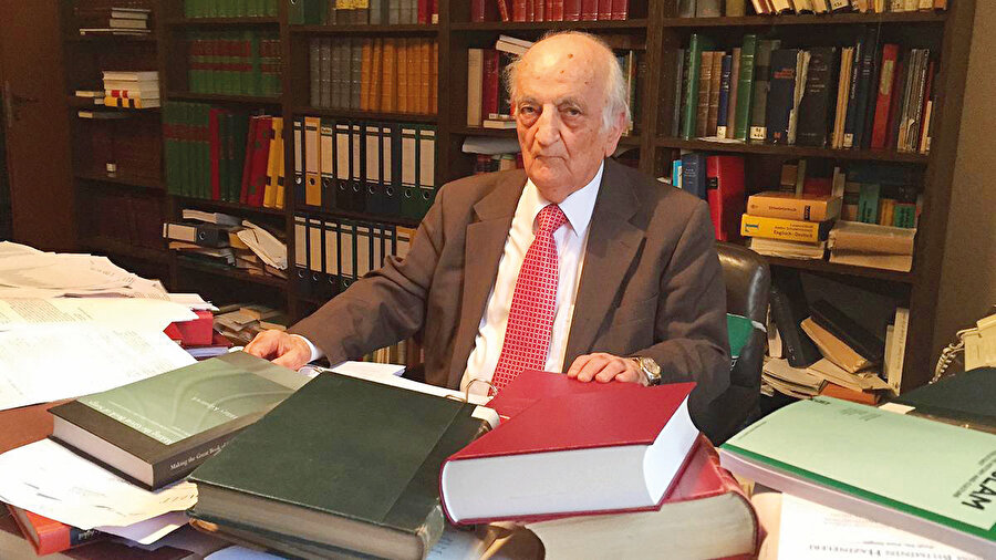 Fuat Sezgin : Akademide bir âlim