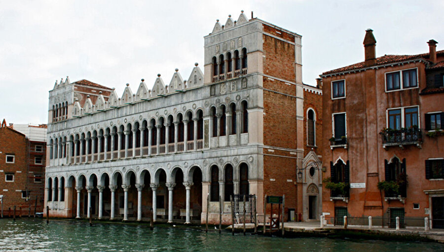 Han, günümüzde Venedik Doğa Tarihi Müzesi'ne ev sahipliği yapmaktadır.