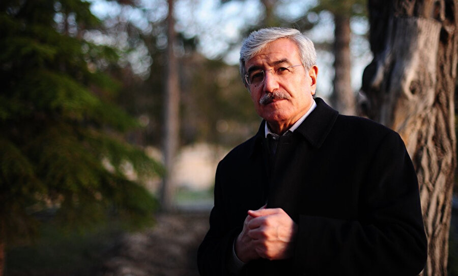 Hüseyin Su moderasyonunda, Zeytinburnu Kültür Merkezi’nde gerçekleşen konuşmalar, yine aynı isimle kitaplaştı.