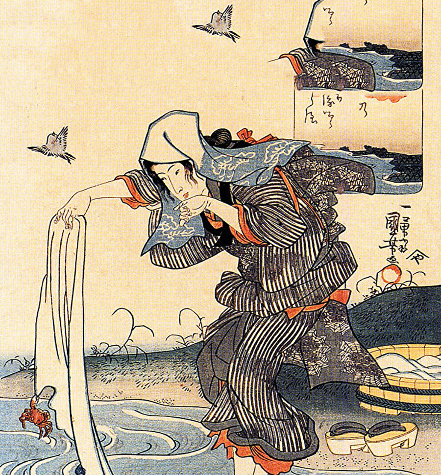 Gerçekte tenuguinin seçkin bir şeceresi vardır. Kamawanu Shop’un “Tenugui Hakkında Gelişigüzel Bir Konuşma”sına göre orijinal tenugui, Heian dönemine (M.S. 794-1192) kadar uzanır.
