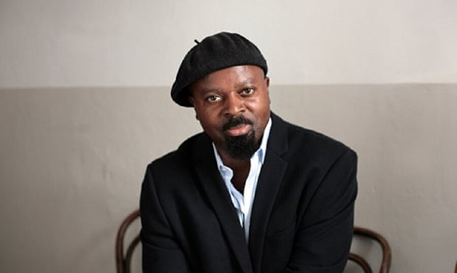 Ben Okri son büyülü gerçeklik akımının önde gelen yazarlarından.
