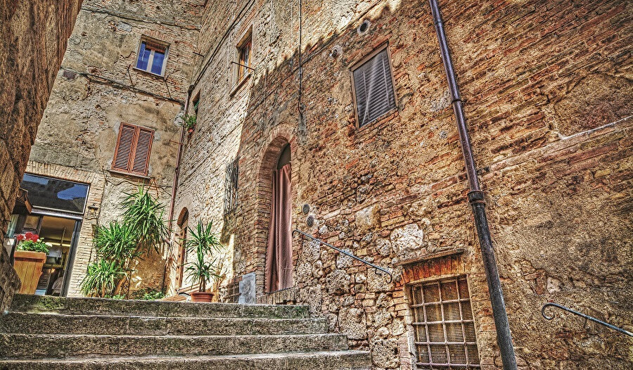 UNESCO Dünya Mirasları Listesi’ne girmiş bir Ortaçağ kasabası, San Gimignano.