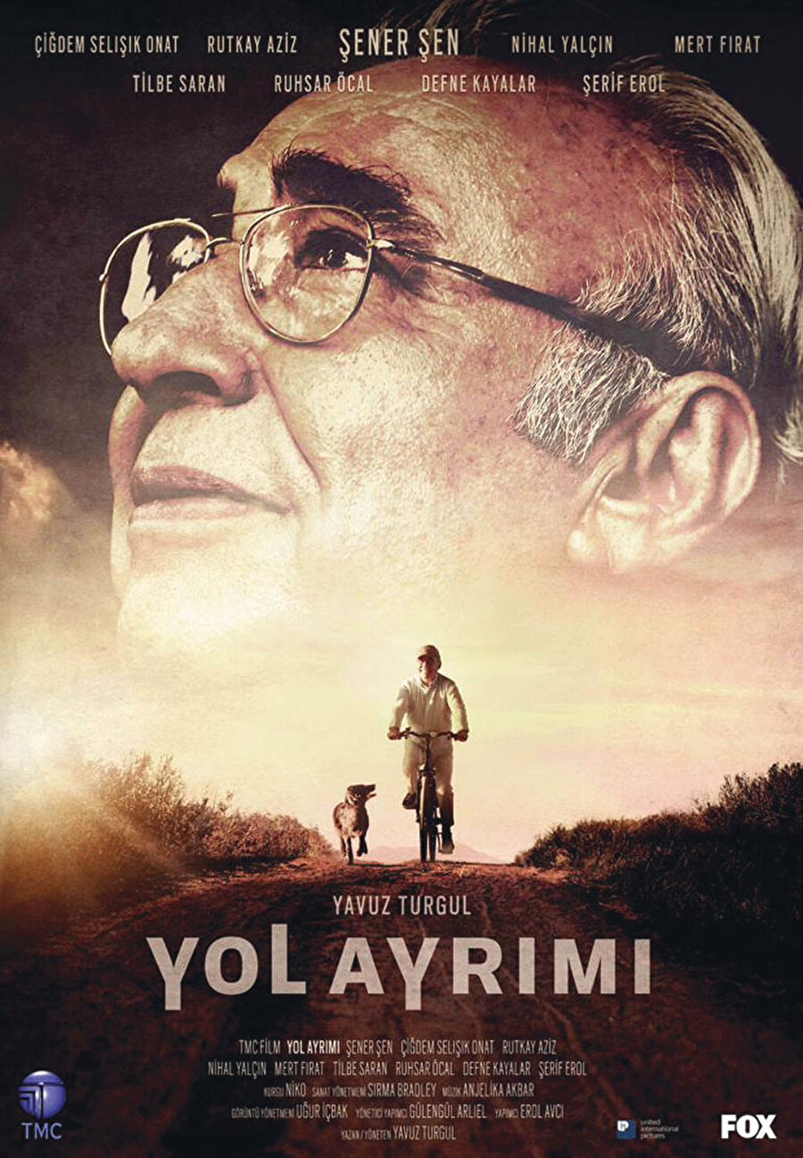 ol Ayrımı, yetmişlerden bu yana kesintisiz üretmeye devam eden, Türk sinema geleneğinin önemli ve birleştirici isimlerinden Yavuz Turgul’un yedi yıl aradan sonra gelen filmi. Turgul’un Muhsin Bey, Eşkıya gibi unutulmaz filmlerinde olduğu gibi başrolü Şener Şen’e emanet ettiği film, bir iş adamının hayatında kırılmalar yaşadığı bir dönemi anlatıyor. Vizyon tarihi: 10 Kasım 2017