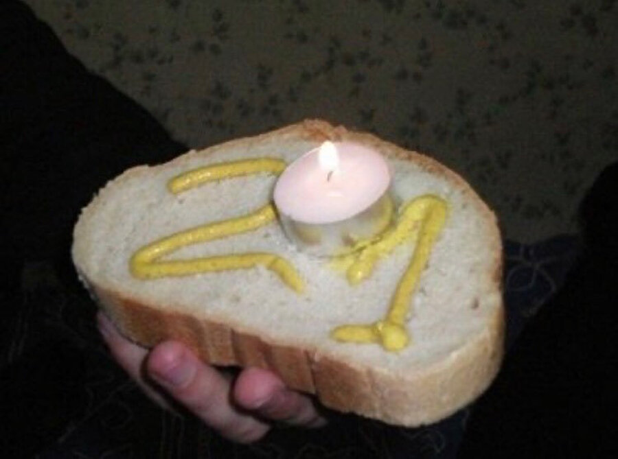 Öğrenci evinde doğum günü