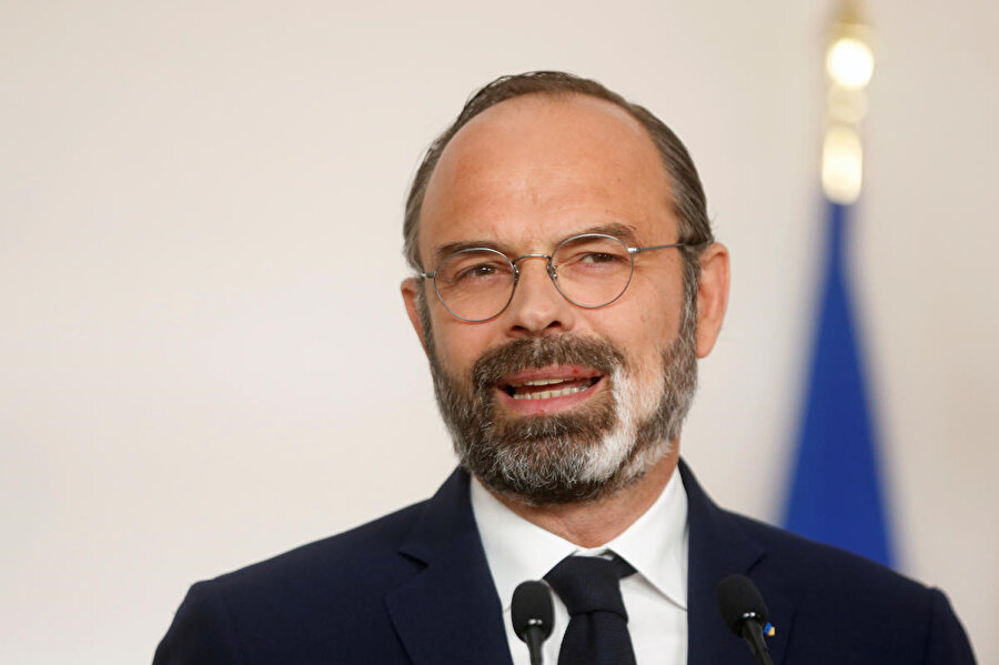 Fransa Başbakanı Edouard Philippe görevinden ayrılacağını duyurdu