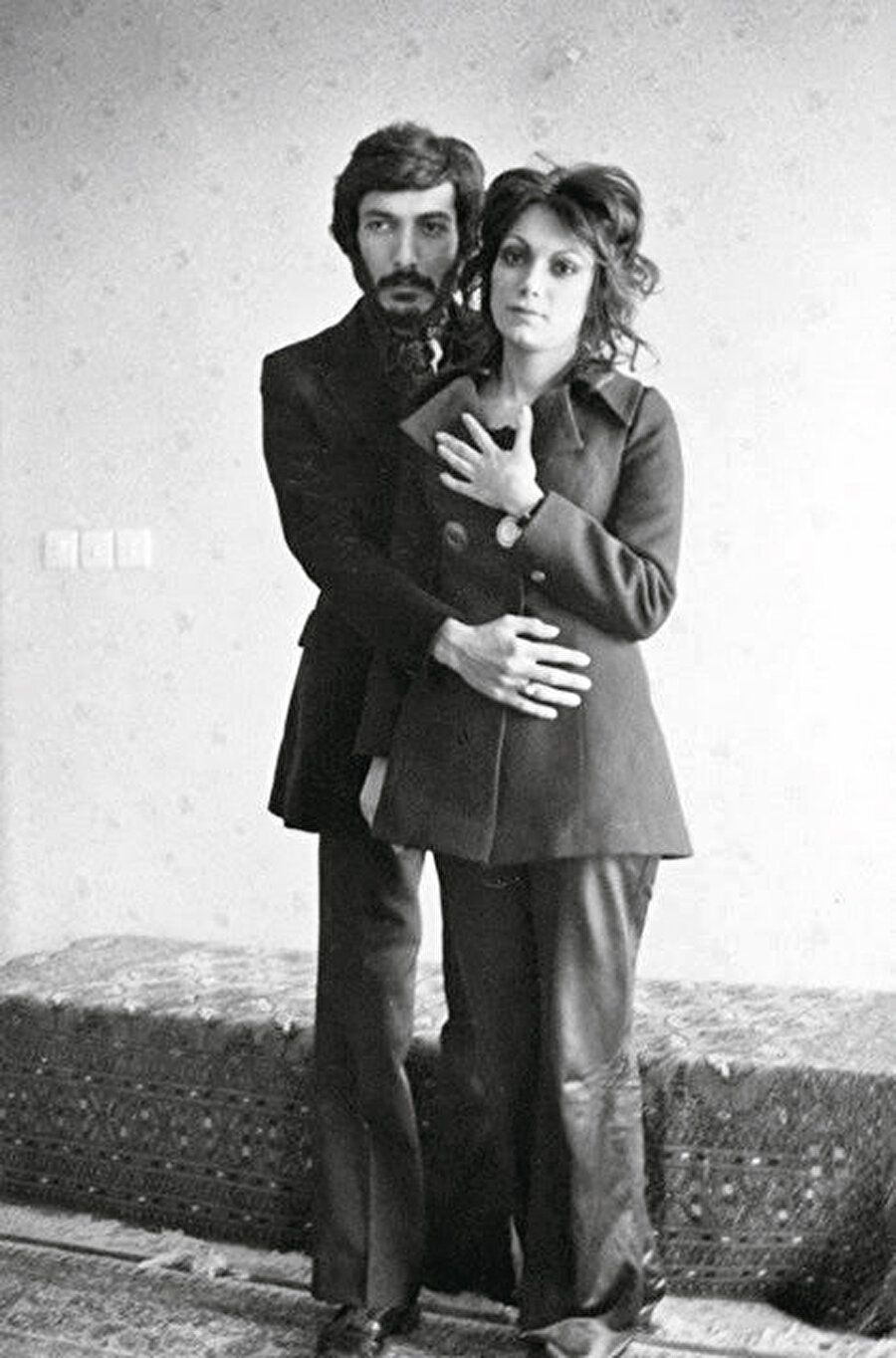 Gazâle-i Alizâde, 1969 yılında İranlı ünlü şair ve ressam Bijan Elahi ile evlenir. Kısa süren bu evlilikten, şimdilerde müzisyen olan kızı Selma dünyaya gelir.