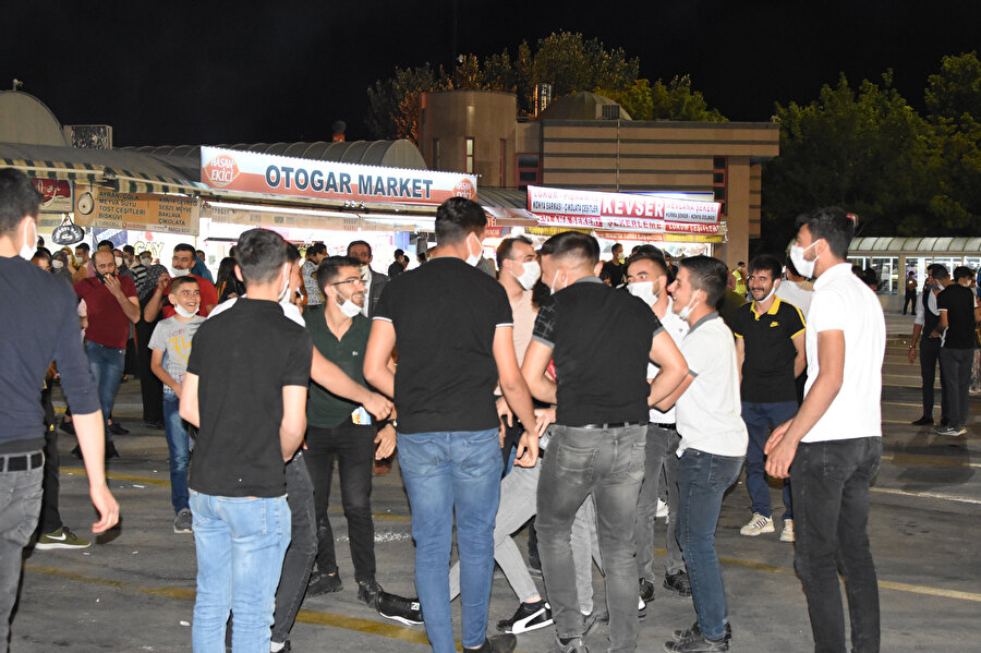 Asker uğurlamalarında sosyal mesafeye uyulmaması yeni kararlar alınmasına neden oldu