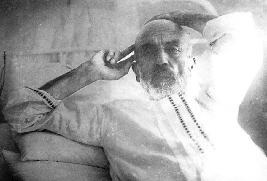 Akif ile Blonch arasında  