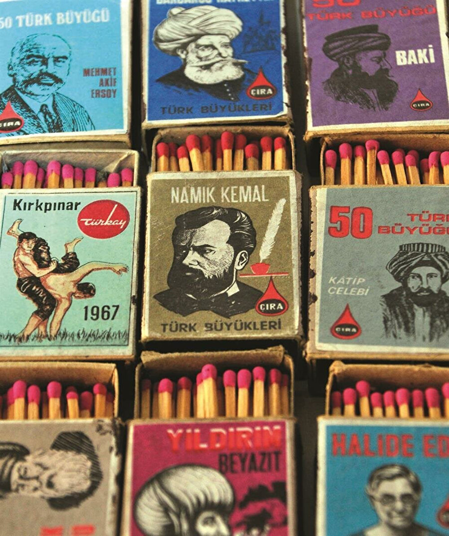 Aslında bir koleksiyoner, sıklıkla ifade edildiği gibi yaşanmışlıkları değil, yaşanmamışlıkları biriktirir. 