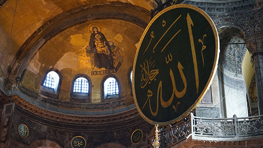 Ayasofya'daki freskler