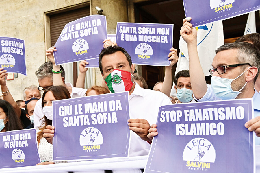  Lig Partisi lideri Matteo Salvini