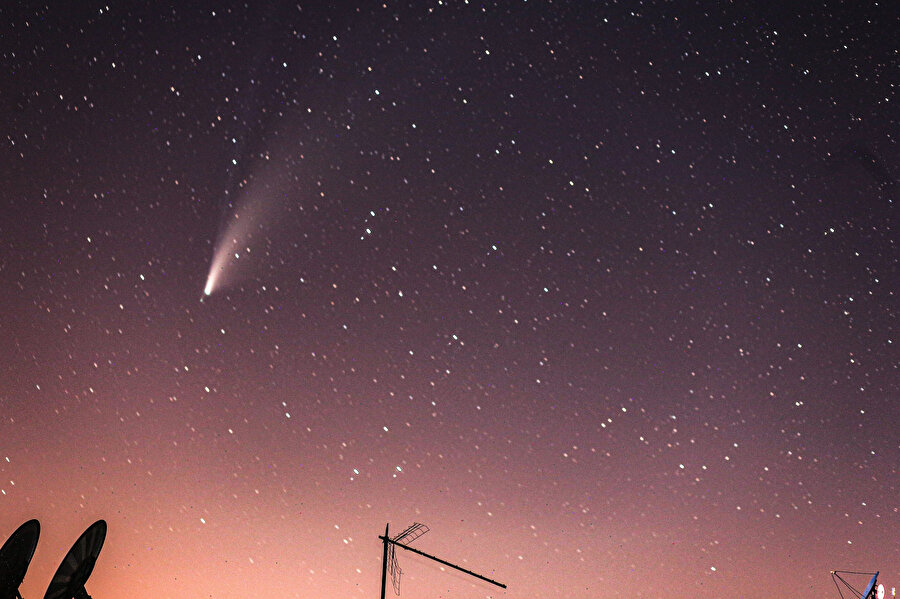 Neowise çıplak gözle görüldü: 23 Temmuz dünyaya en yakın tarih 💫