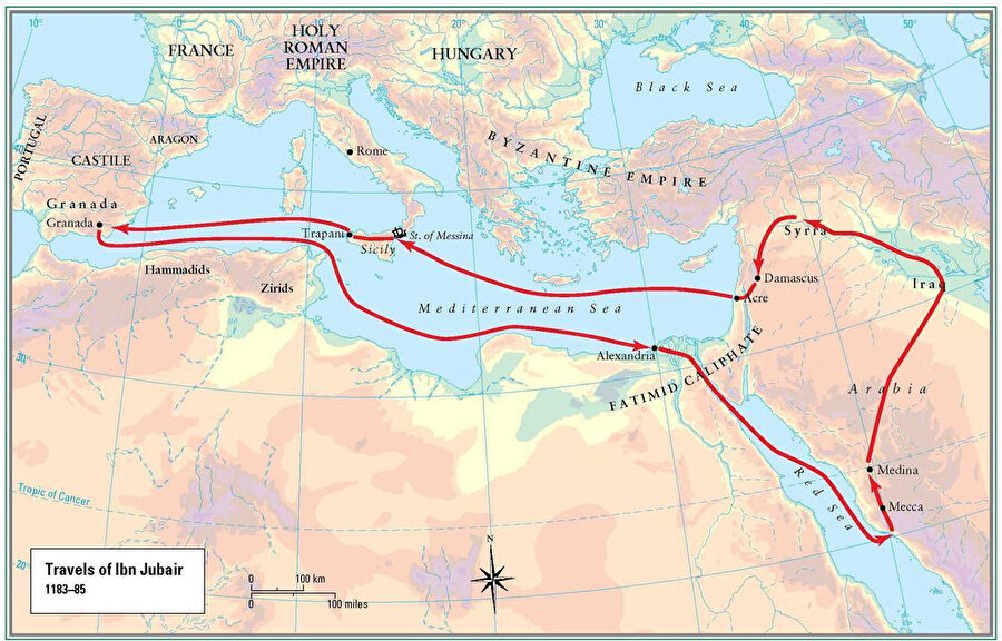 Tam adı; Ebul'l Hüseyn Muhammed İbni Ahmed İbni Cübeyr El-Kinani, Ortaçağ Endülüs asıllı şair ve yazar olarak ün yapmıştır.