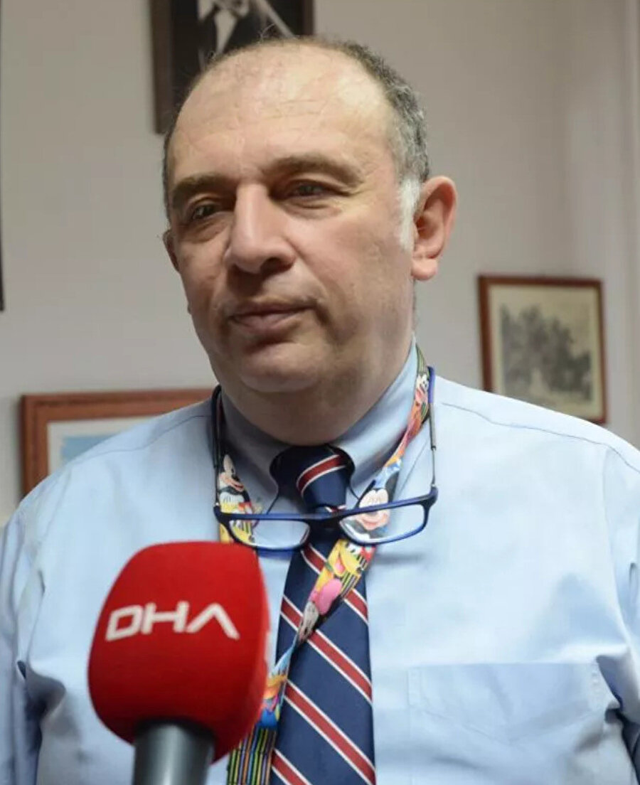  Prof. Dr. Ateş Kara