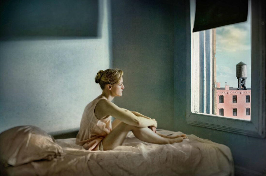 Richard Tuschman'ın Edward Hopper eserlerini canlandırdığı bir fotoğraf.