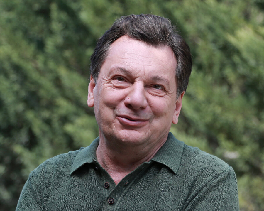 Vedat Milor