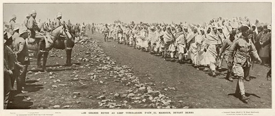 Trablusgarb savaşında Derne'de Osmanlı-Senusi birlikleri.