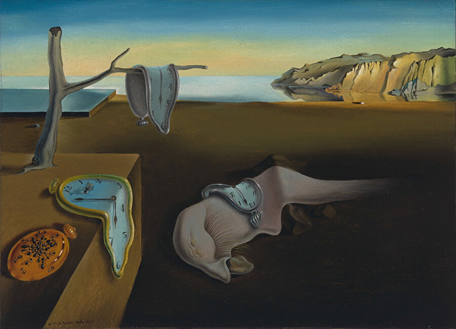 Persistence of Memory (Belleğin Azmi).