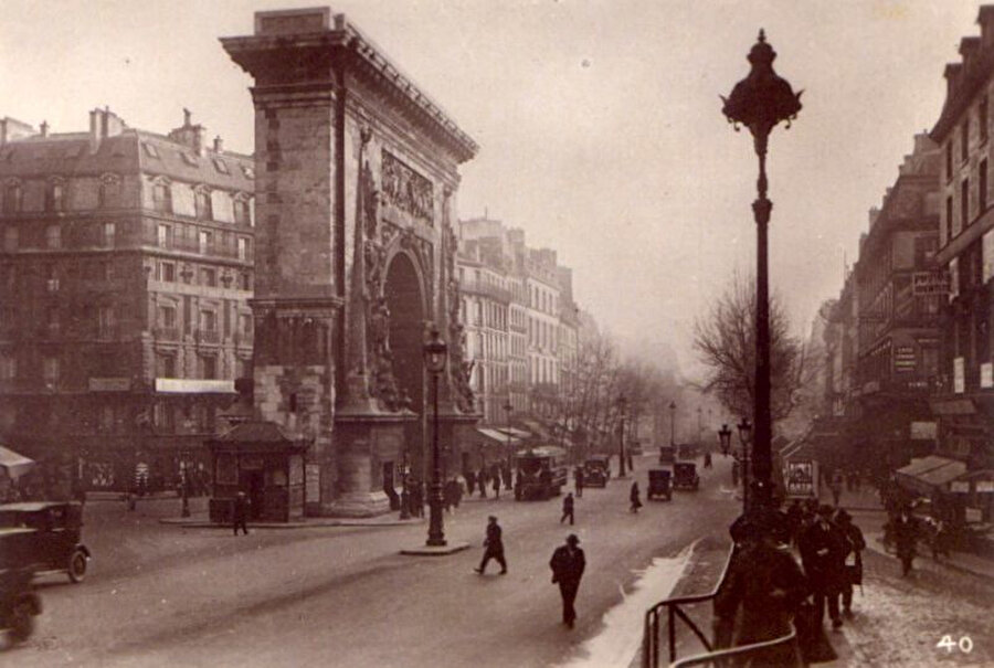 Burgiba, Paris’teki ilk yılını oldukça verimli geçirmişti.