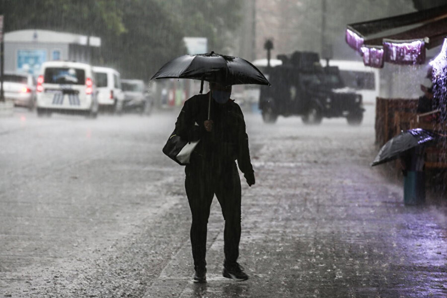 Meteoroloji Genel Müdürlüğü sağanak yağmura karşı uyardı.