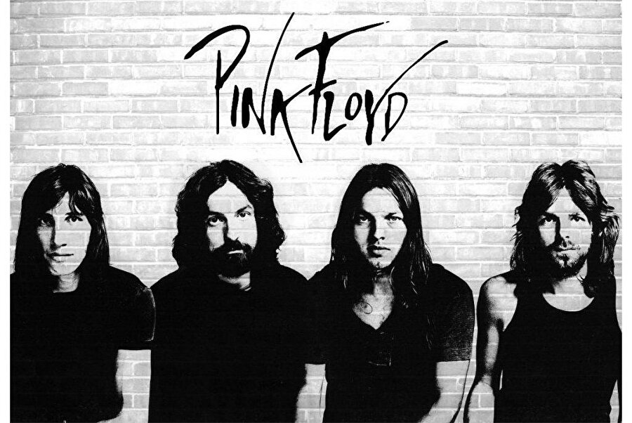 Doğrusu Pink Floyd’dan etkilenmem de benden bağımsız gelişmişti.