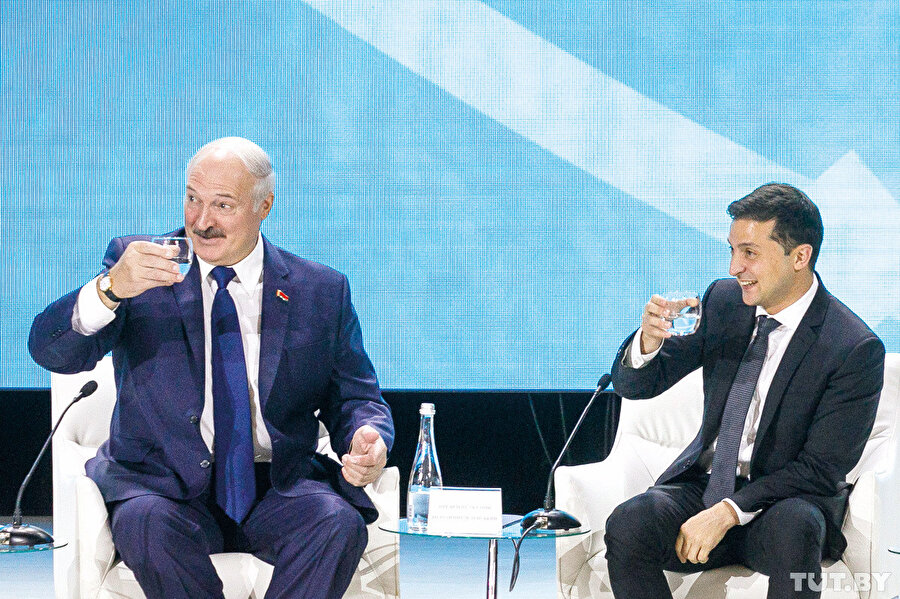 Lukaşenko Ukrayna Devlet Başkanı Zelenski ile