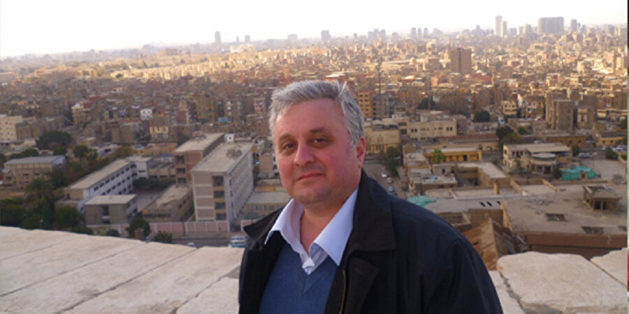 İstanbul Yahudileri üzerine saha araştırmasıyla yepyeni bir sosyolojik veri ortaya koyan Mahmut Haldun Sönmezer.