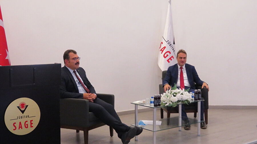 TÜBİTAK Başkanı Prof. Dr. Hasan Mandal ve TÜBİTAK SAGE Enstitü Müdürü Gürcan Okumuş