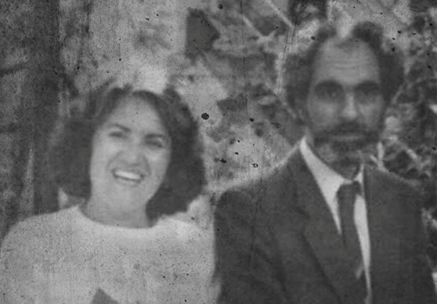 Elçibey eşi Halime Hatun ile.