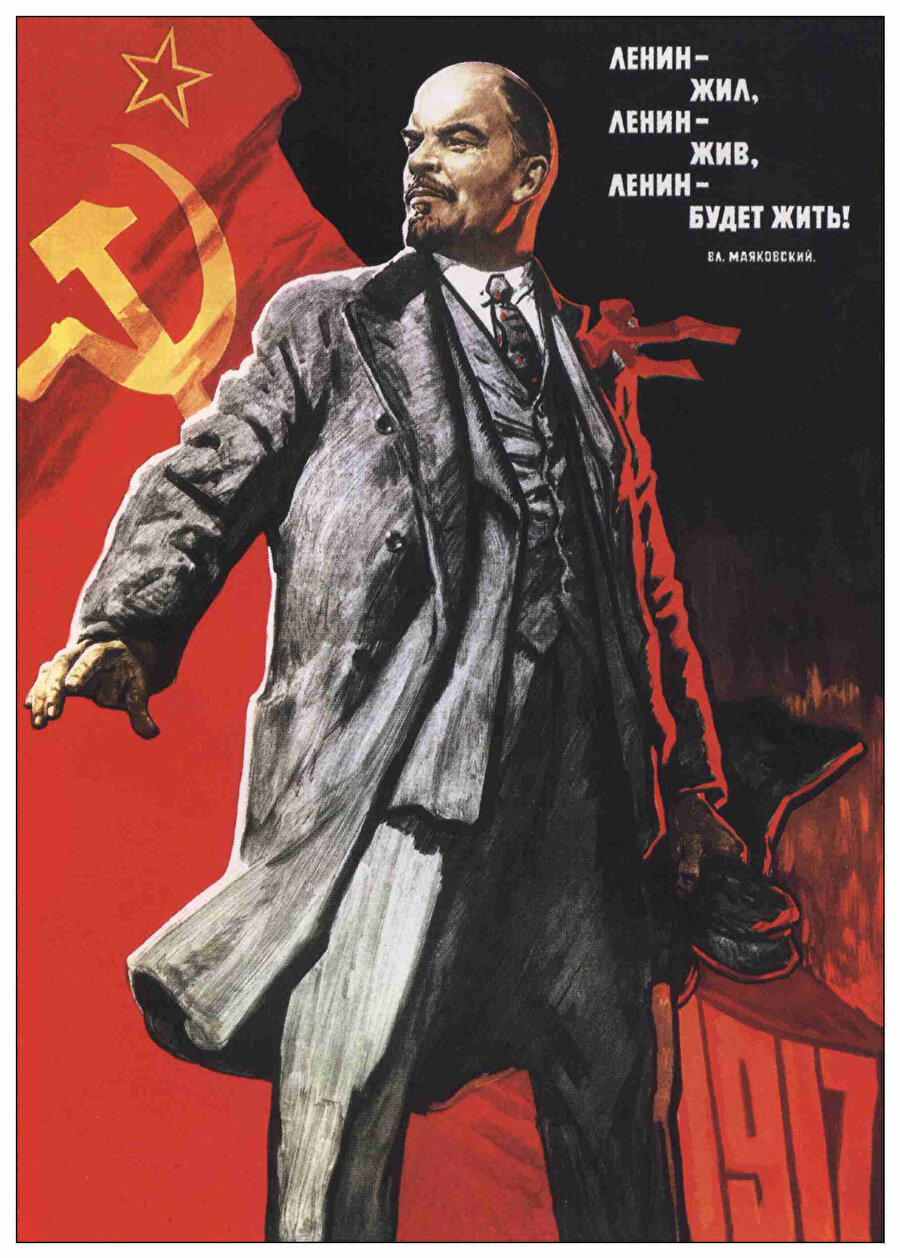 Lenin, propagandanın gerçek anlamda başlamasına neden olan önemli olaylarda birini, 1917 Sovyet Devrimi’ni olanaklı kılmıştır.